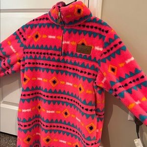Cute pull over 
-size large 
-never been worn
